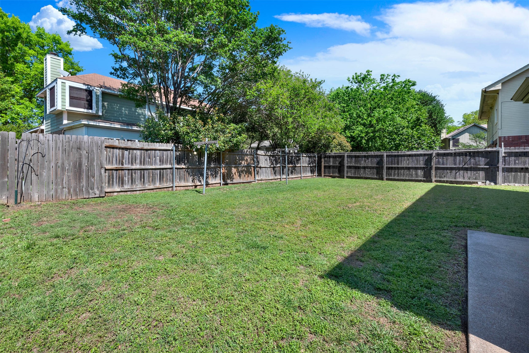 2828 Linden Lane Grand Prairie TX 75052