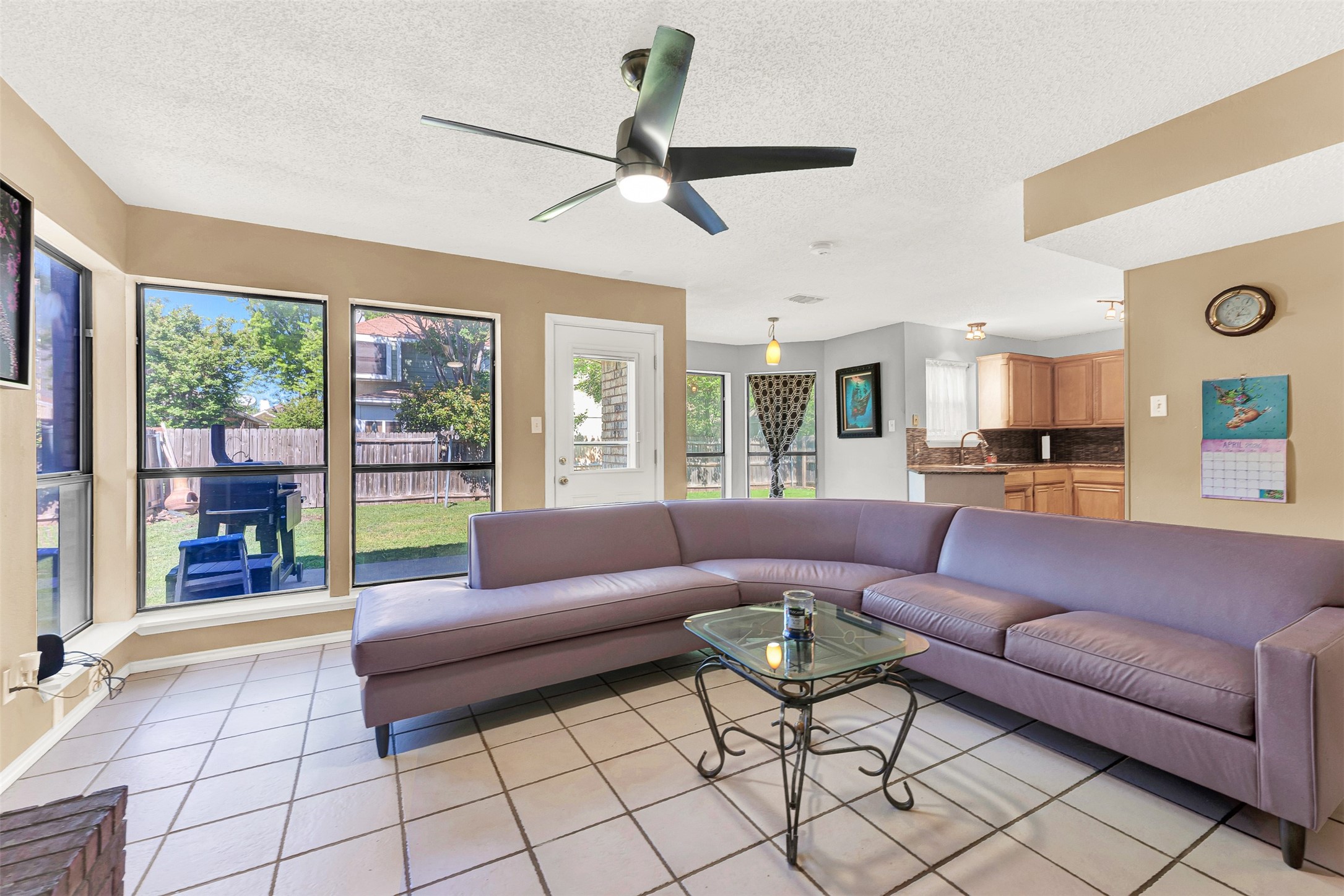 2828 Linden Lane Grand Prairie TX 75052