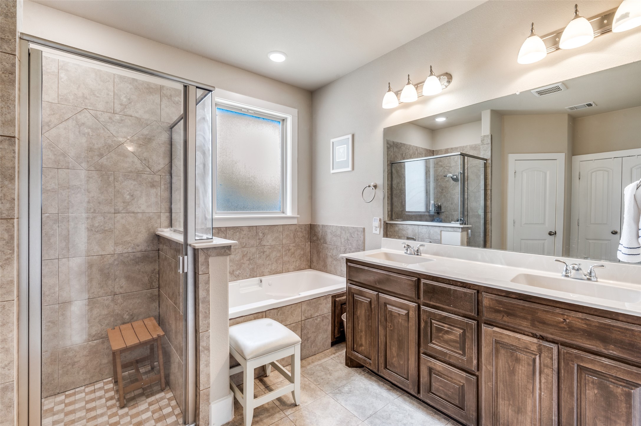 9 S Highland Drive Sanger TX 76266