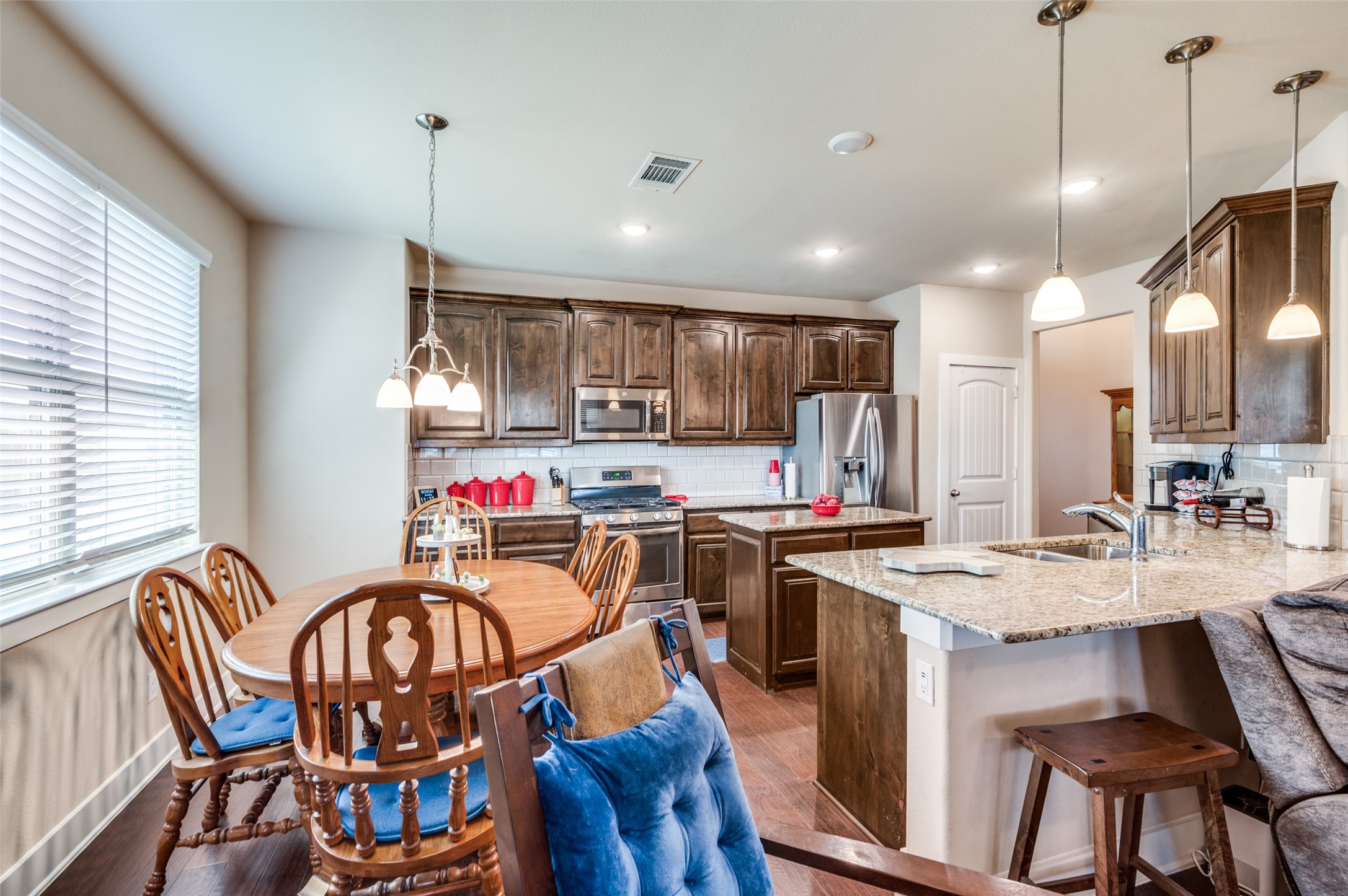 9 S Highland Drive Sanger TX 76266
