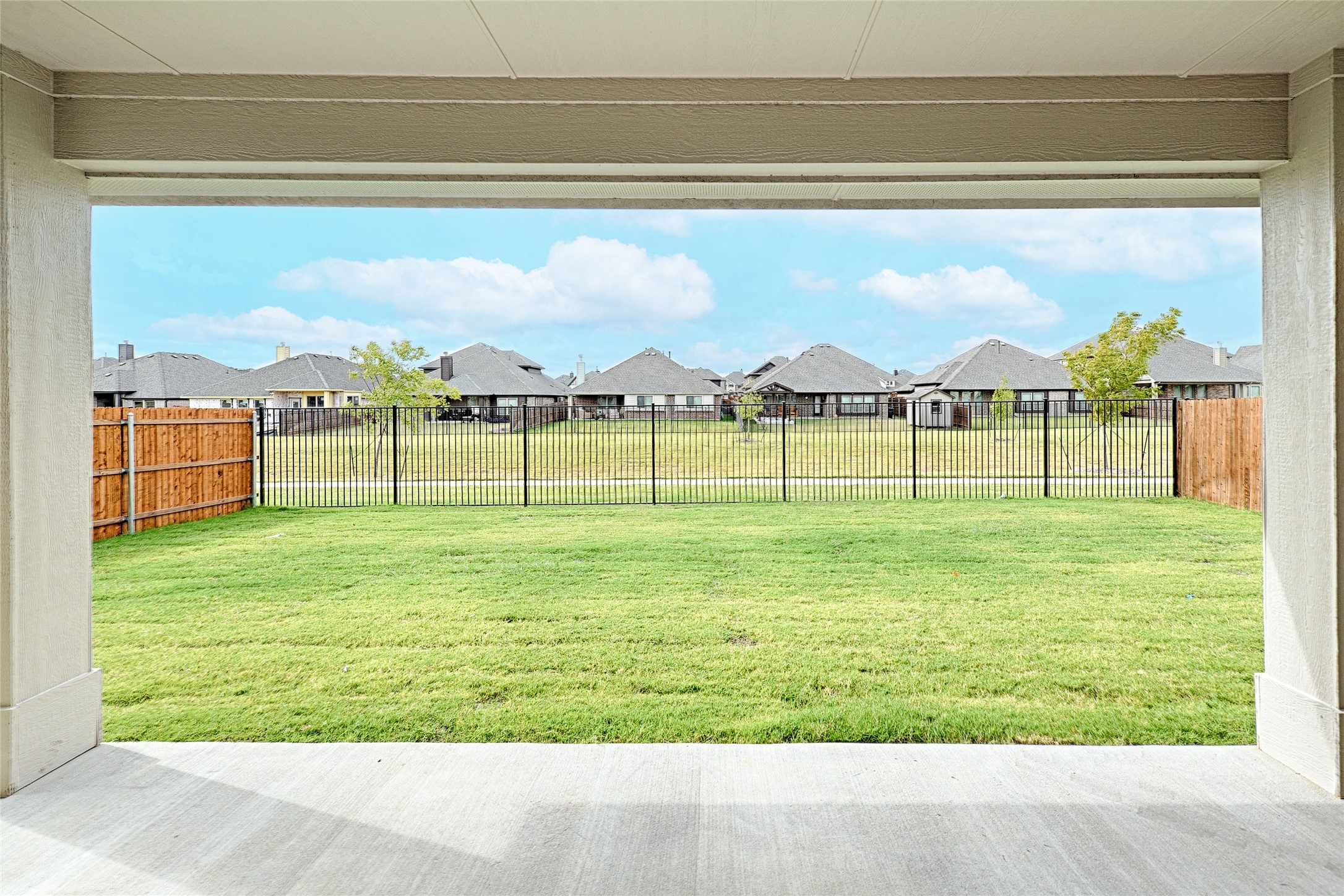 521 Livia Street Burleson TX 76028