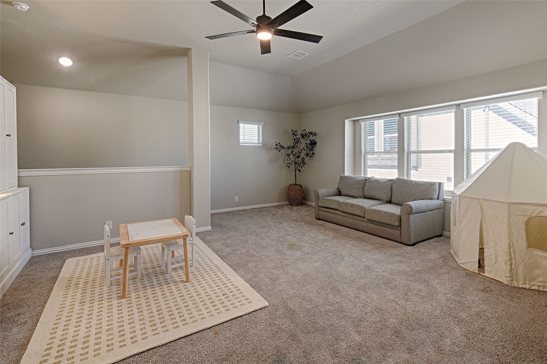 521 Livia Street Burleson TX 76028