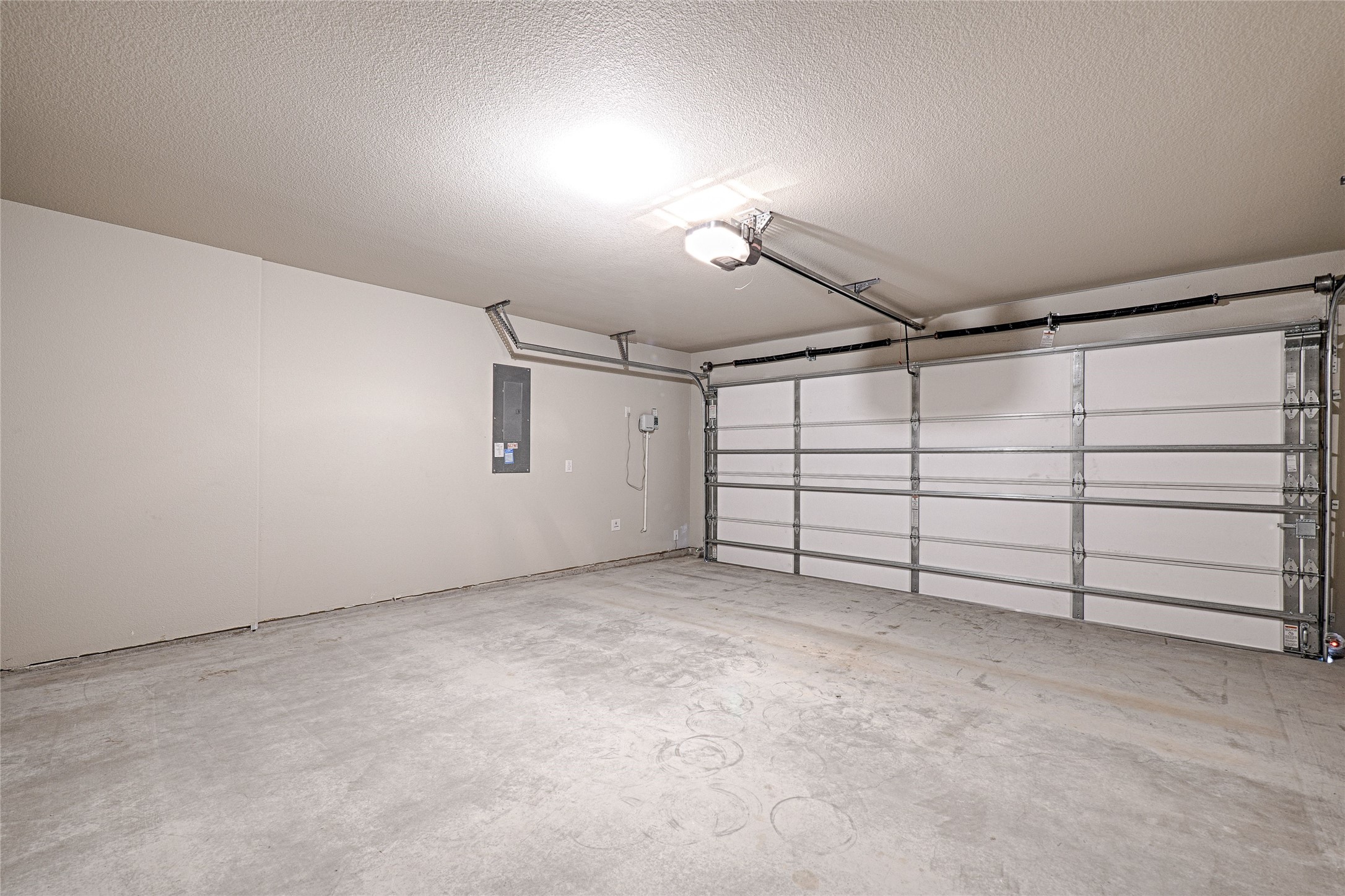 521 Livia Street Burleson TX 76028