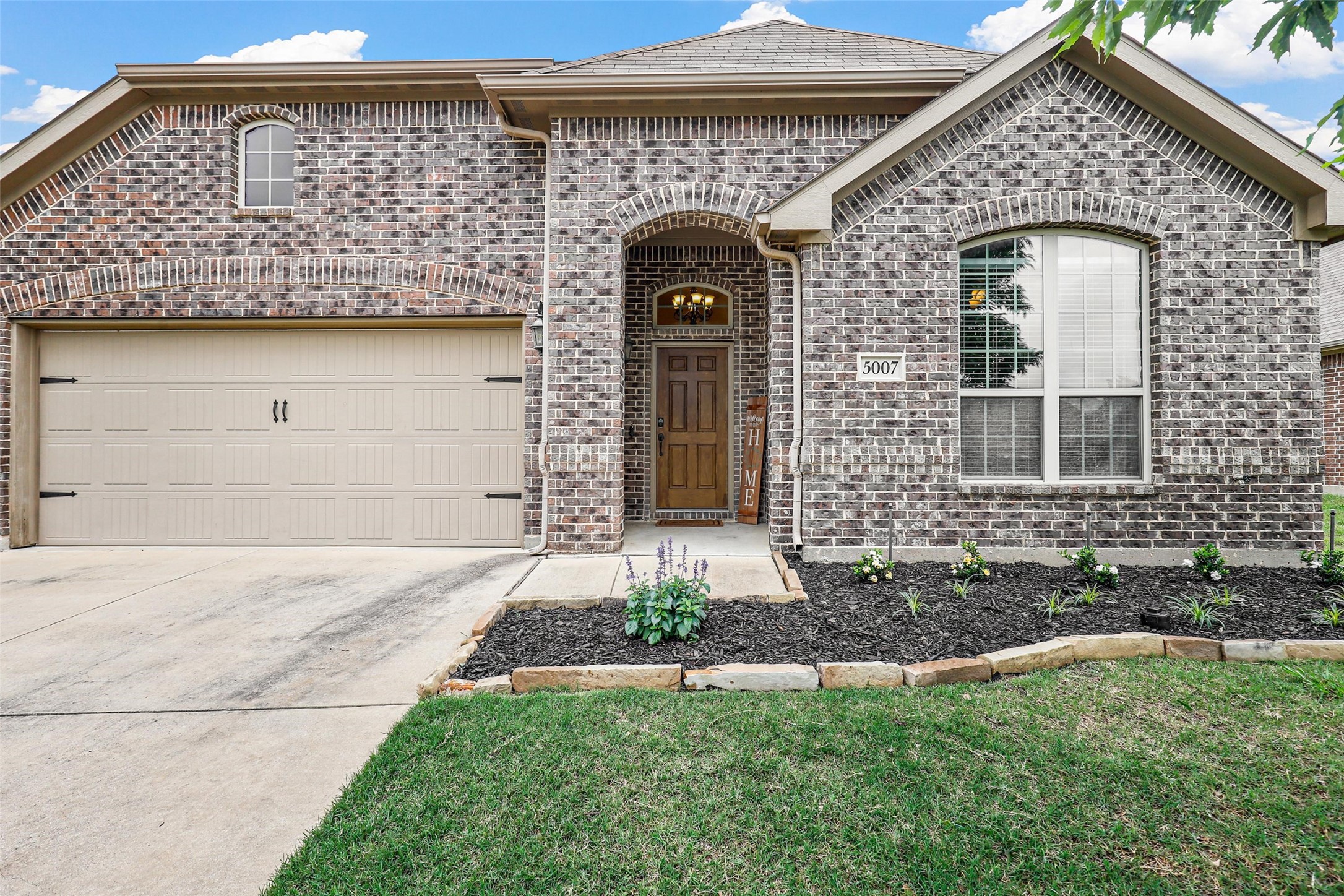 5007 Ute Court Krum TX 76249
