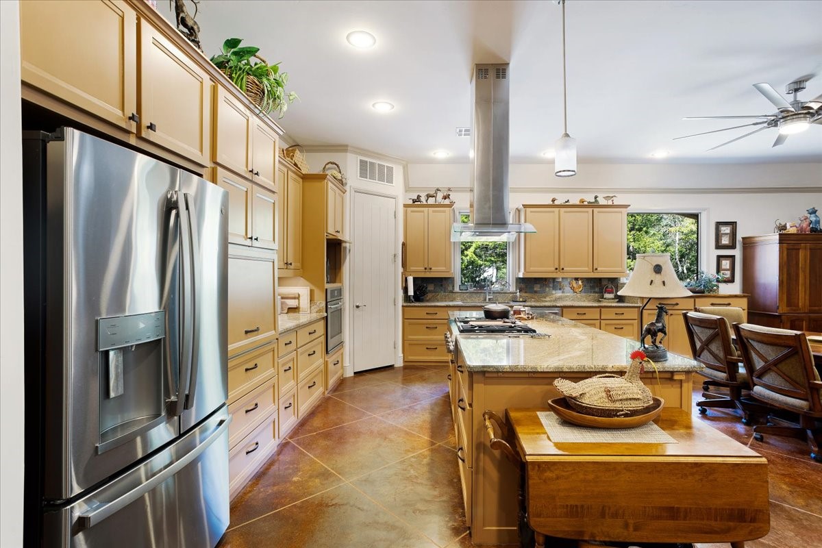 192 Dove Canyon Drive Gordonville TX 76245