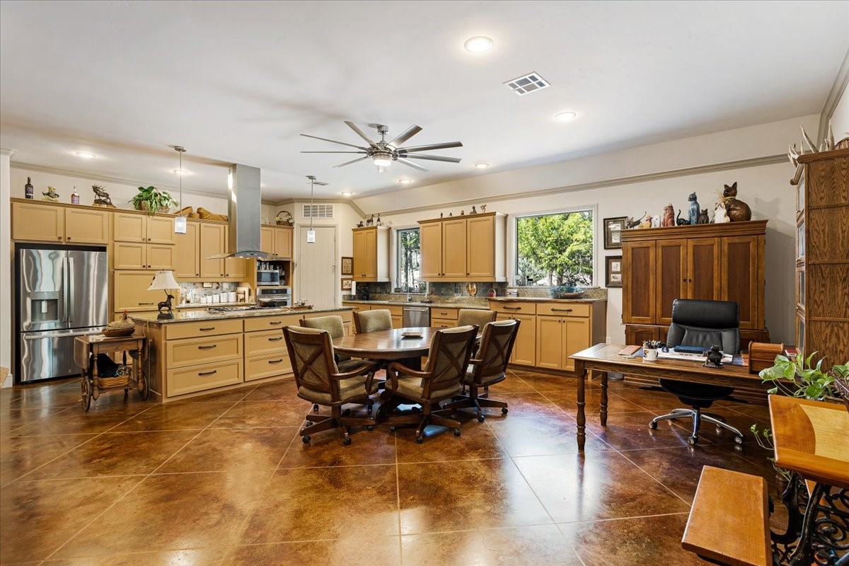 192 Dove Canyon Drive Gordonville TX 76245