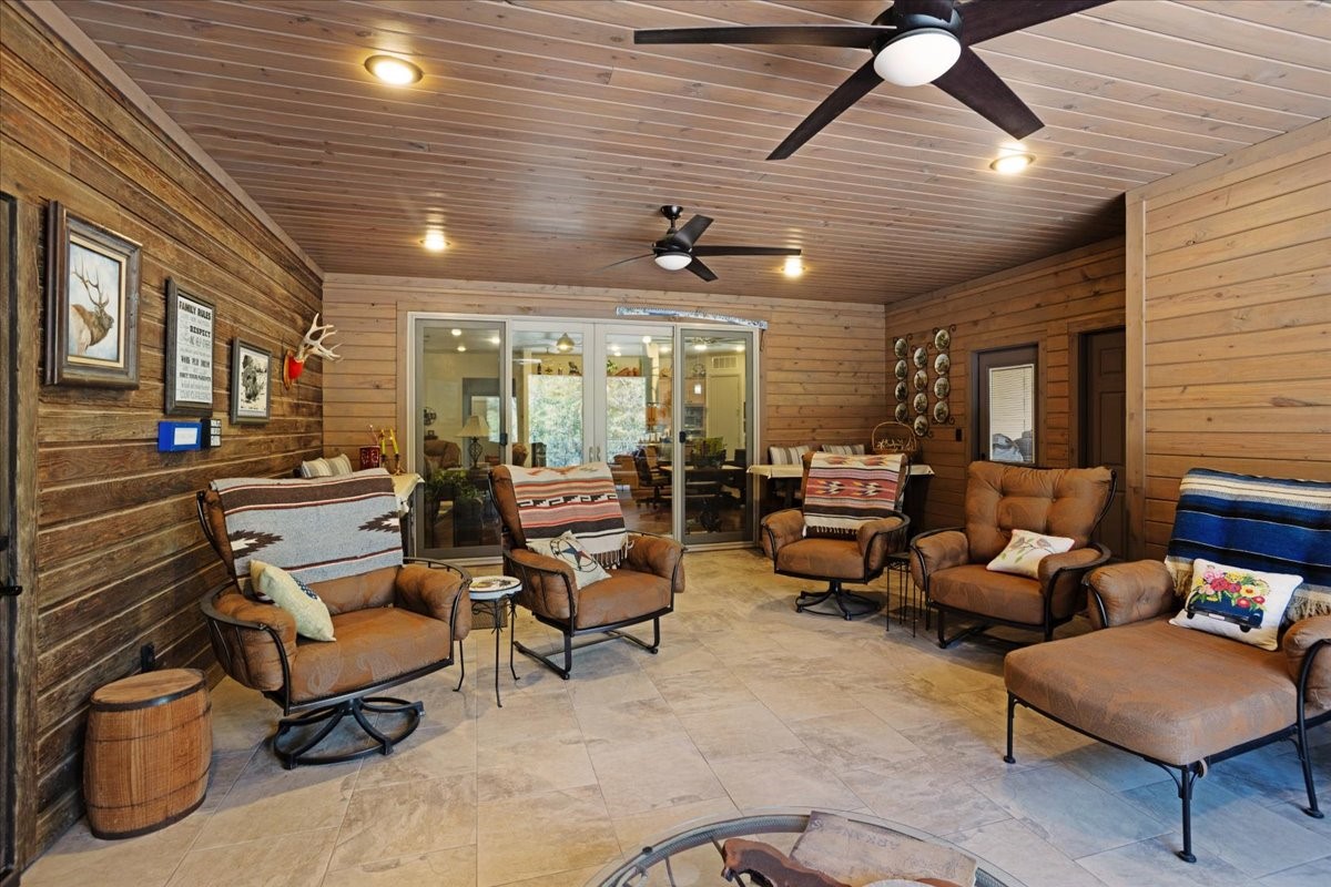192 Dove Canyon Drive Gordonville TX 76245