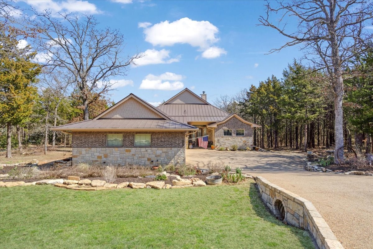 192 Dove Canyon Drive Gordonville TX 76245