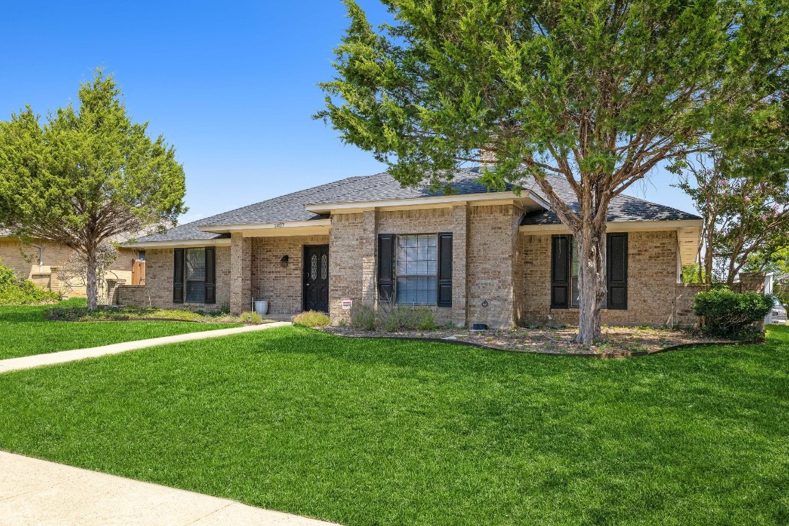 1407 Woodoak Drive Richardson TX 75082