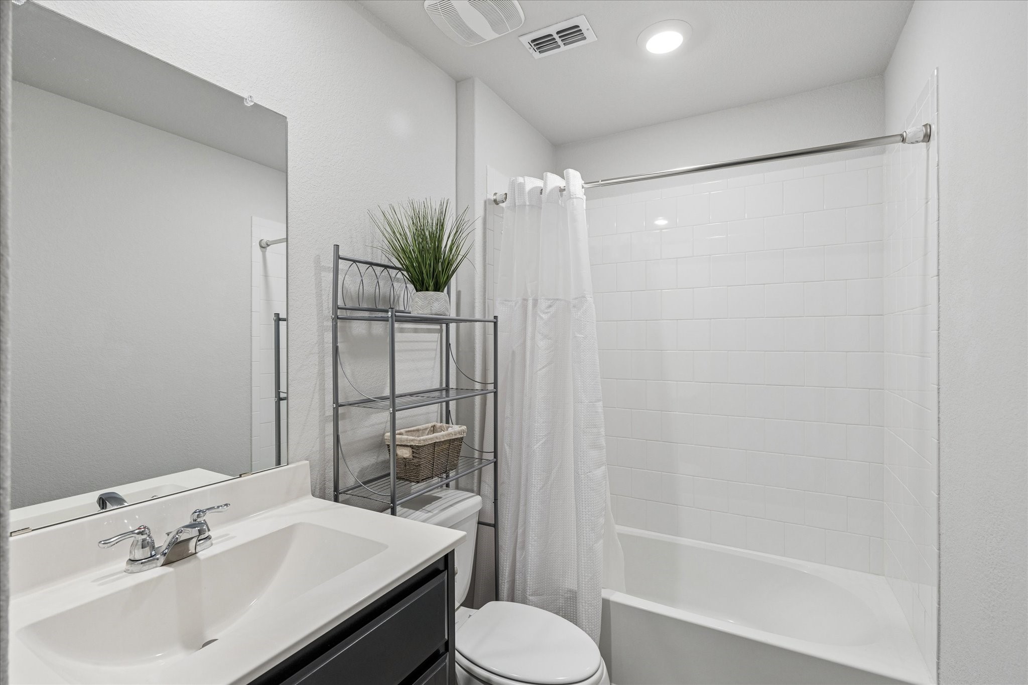 5913 Silverjack Trail Denton TX 76226