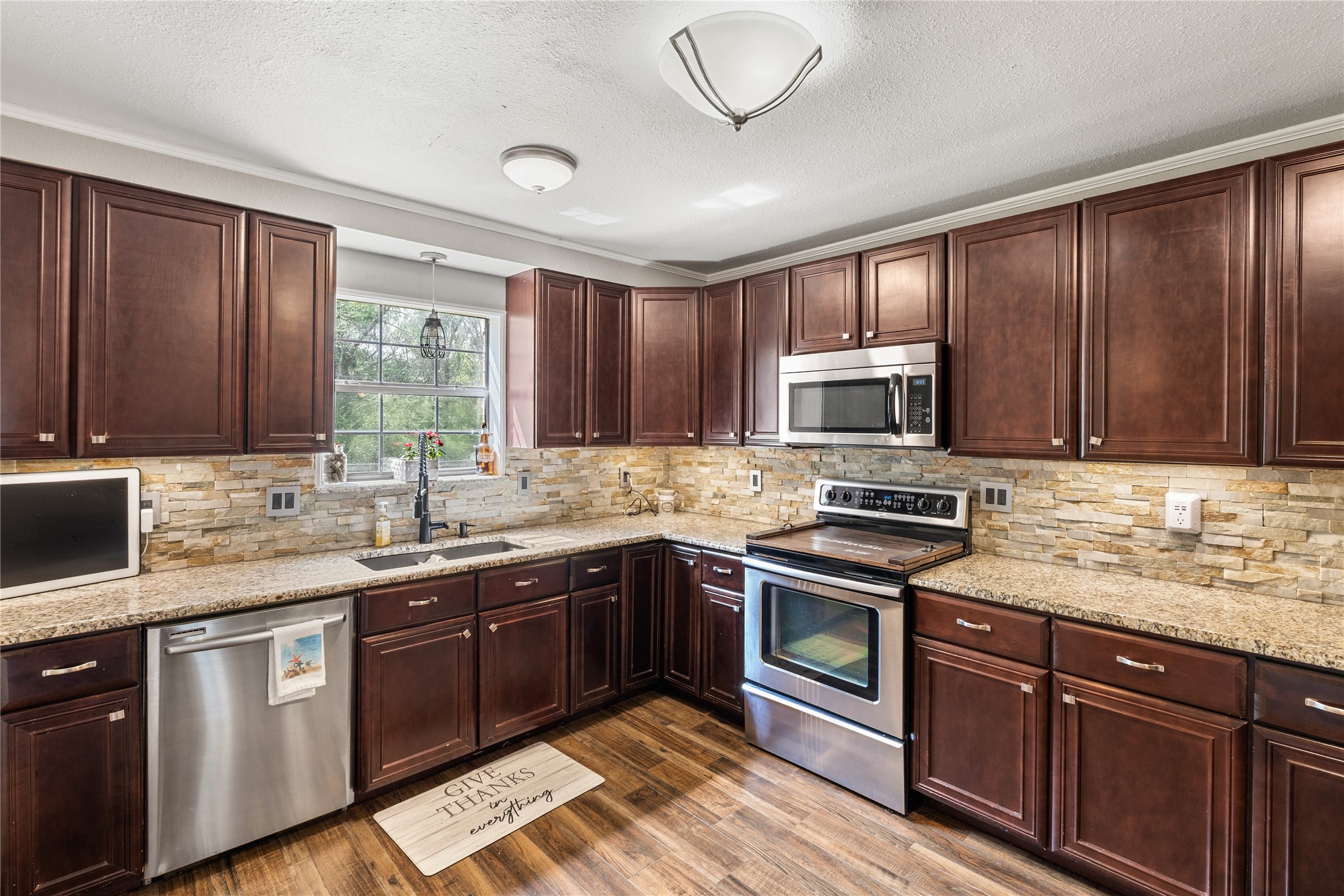 1712 Gena Drive Sulphur Springs TX 75482