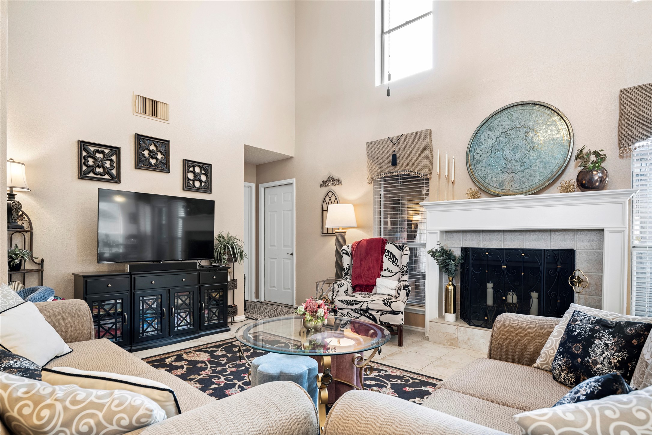 1309 Falcon Drive Lewisville TX 75077