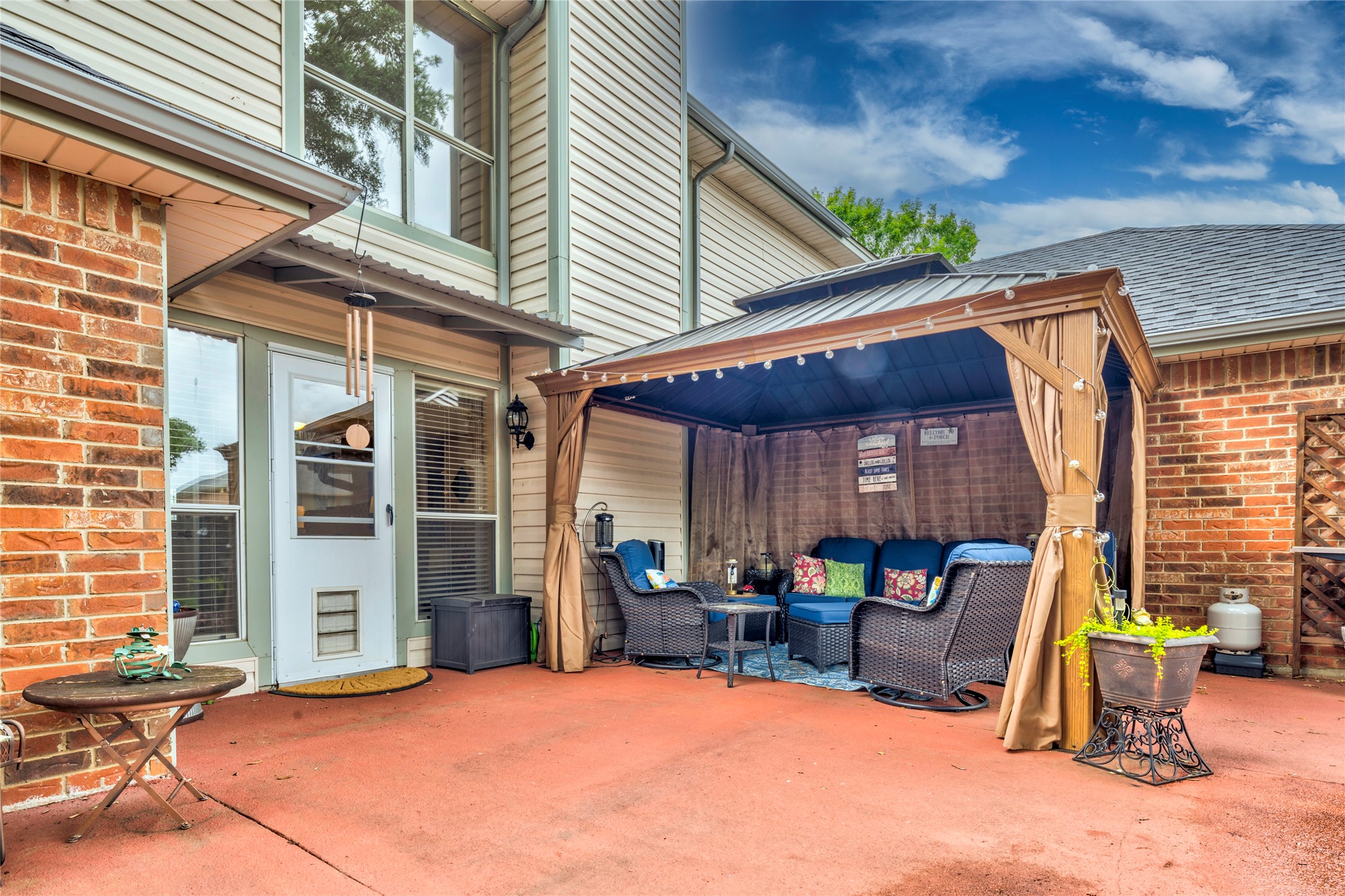 1309 Falcon Drive Lewisville TX 75077