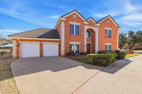5949 River Bend Drive Benbrook TX 76132