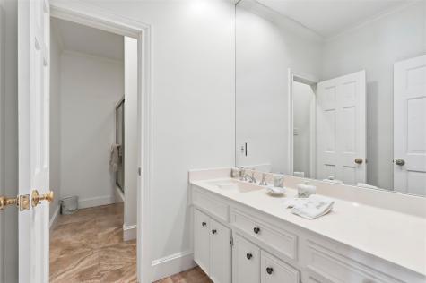 5949 River Bend Drive Benbrook TX 76132