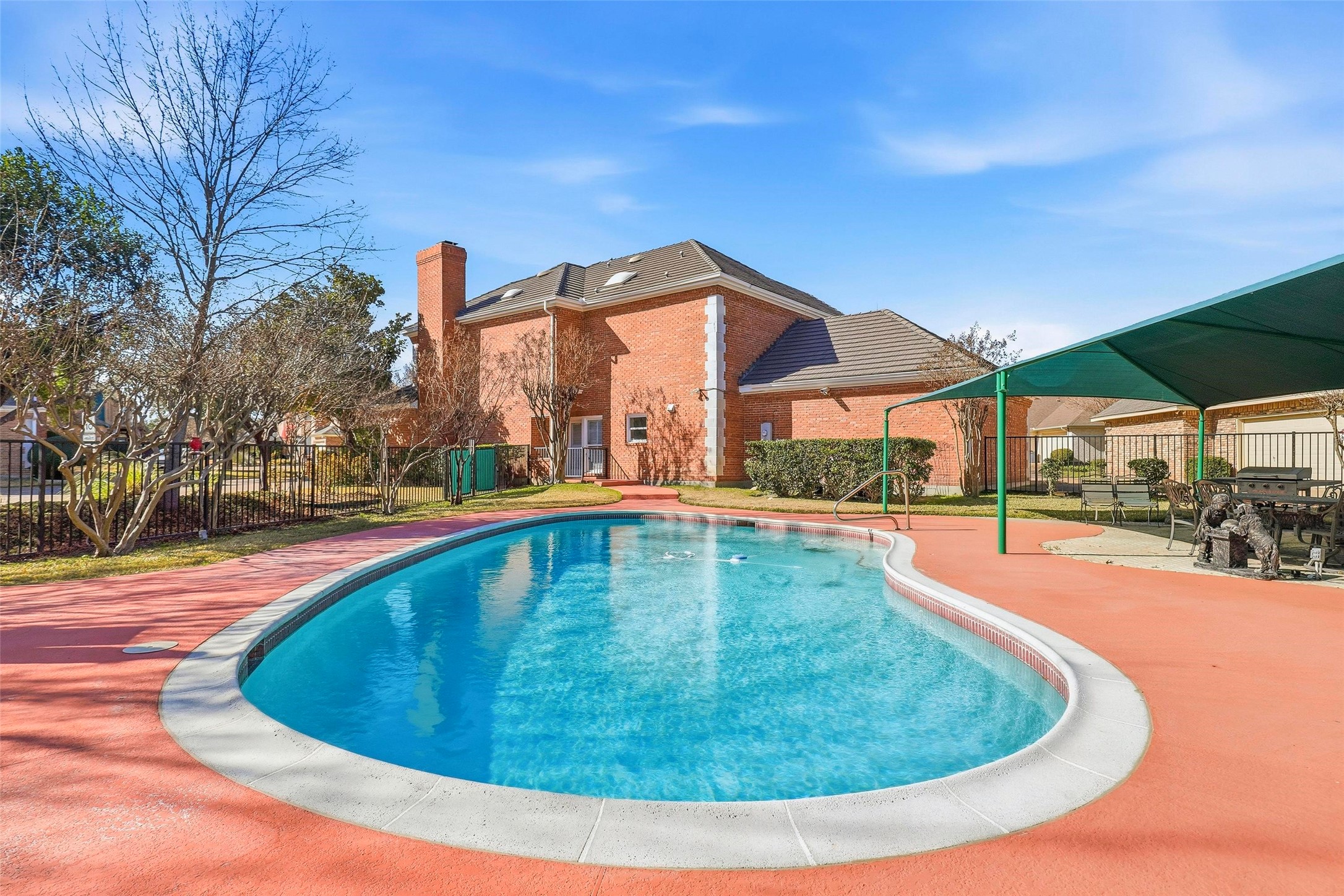 5949 River Bend Drive Benbrook TX 76132