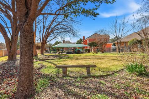 5949 River Bend Drive Benbrook TX 76132