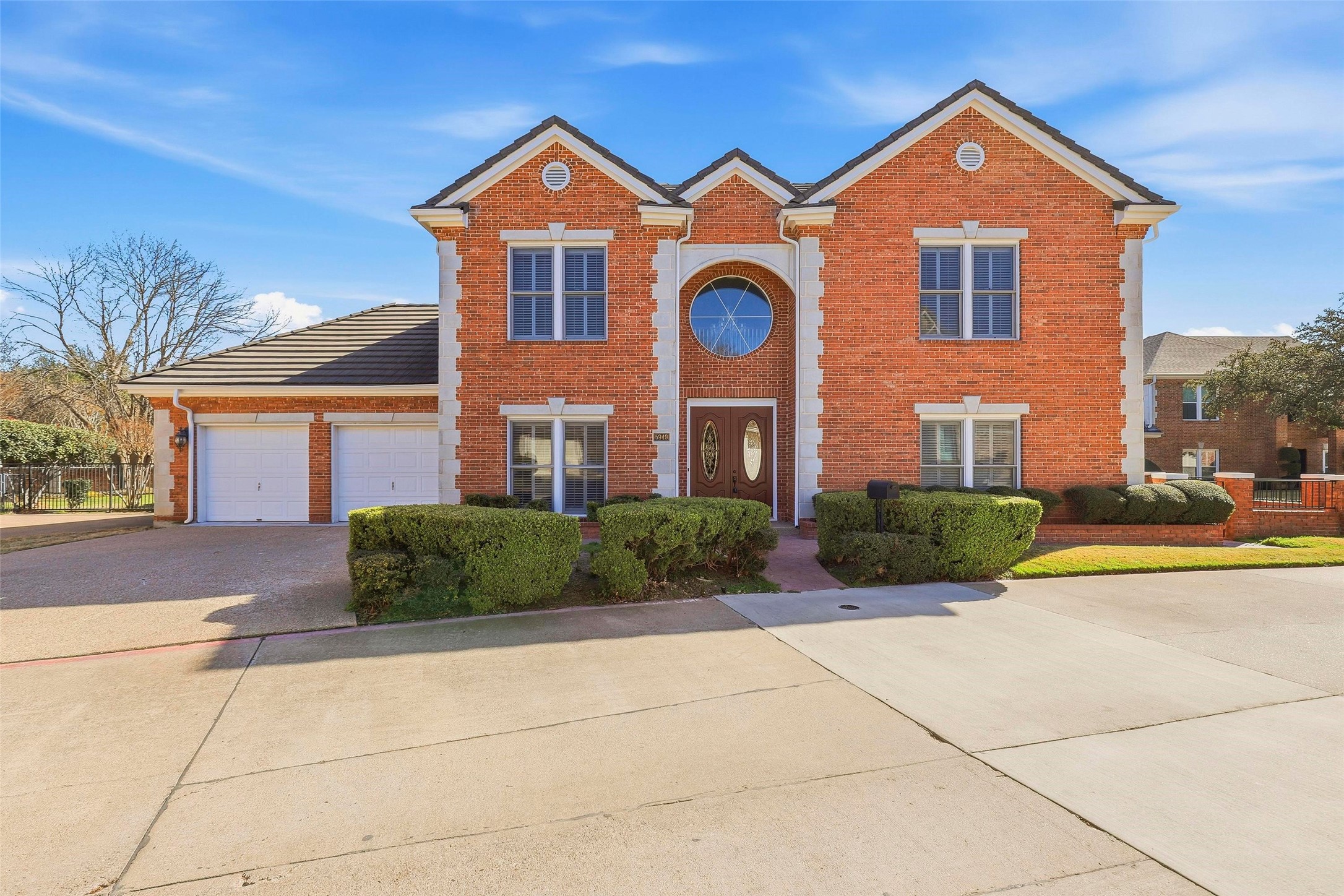 5949 River Bend Drive Benbrook TX 76132
