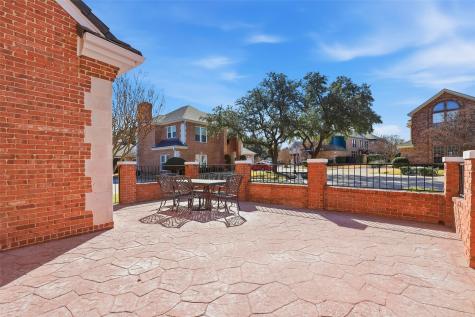 5949 River Bend Drive Benbrook TX 76132