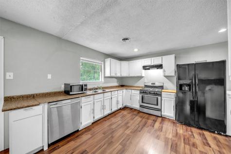 4621 Darla Drive Fort Worth TX 76132