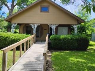 624 W Morton Street Denison TX 75020