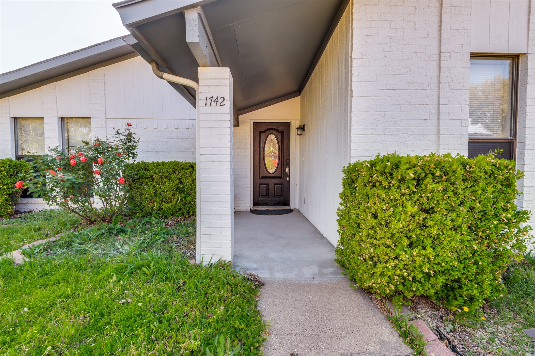 1742 Delaford Drive Carrollton TX 75007