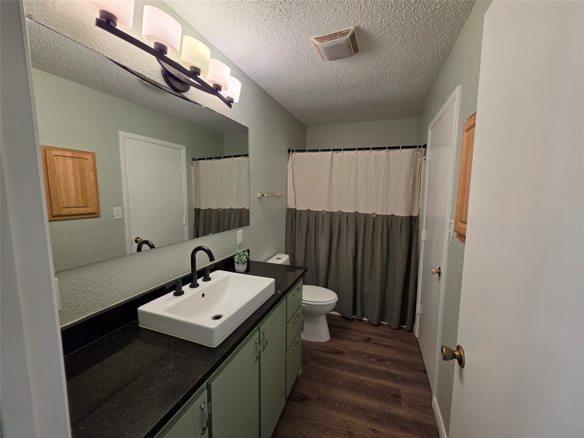 1701 Saddle Road Granbury TX 76049