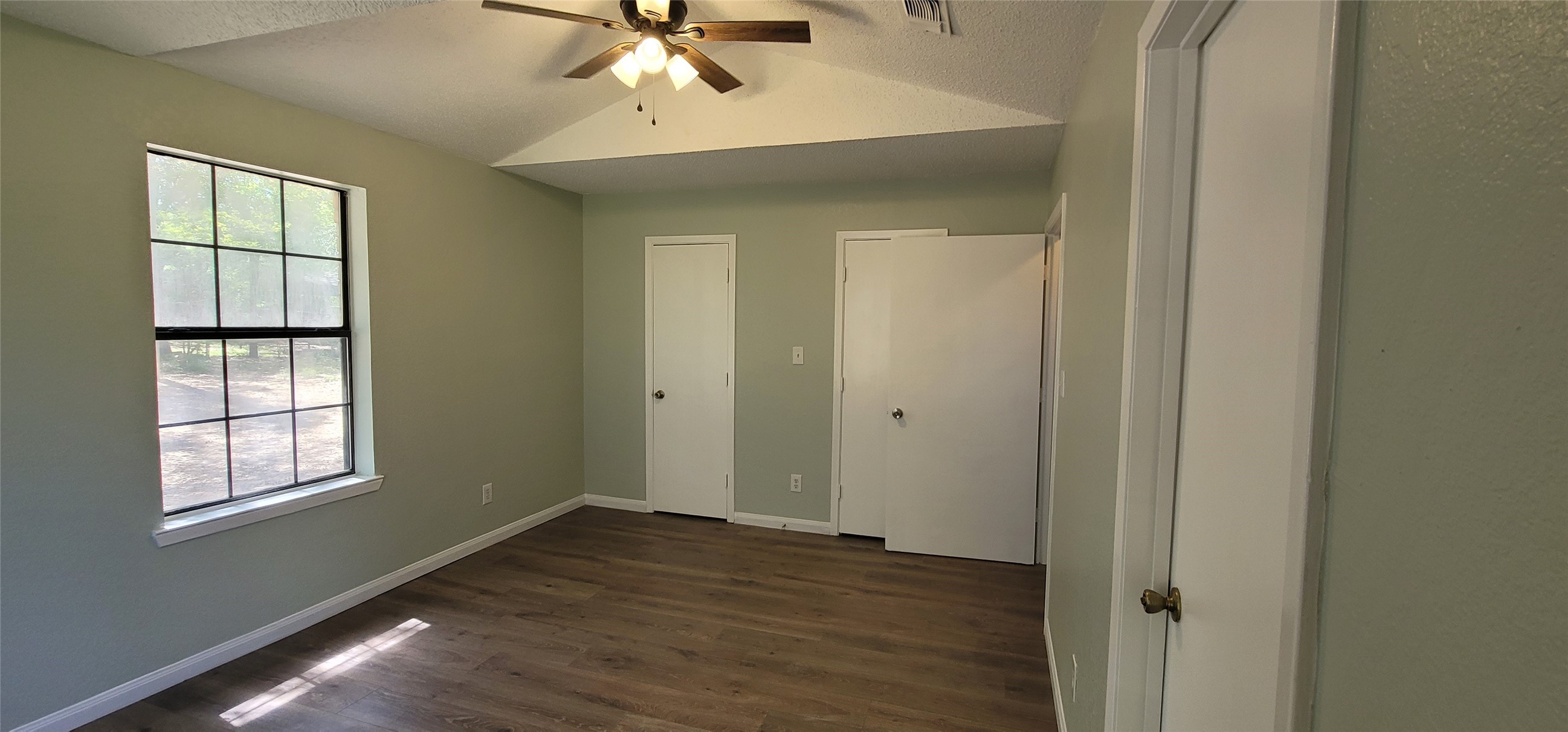 1701 Saddle Road Granbury TX 76049