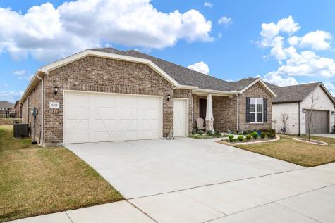 1112 Cornerstone Drive Little Elm TX 76227