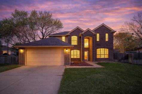 6102 Hedgeapple Court Arlington TX 76001