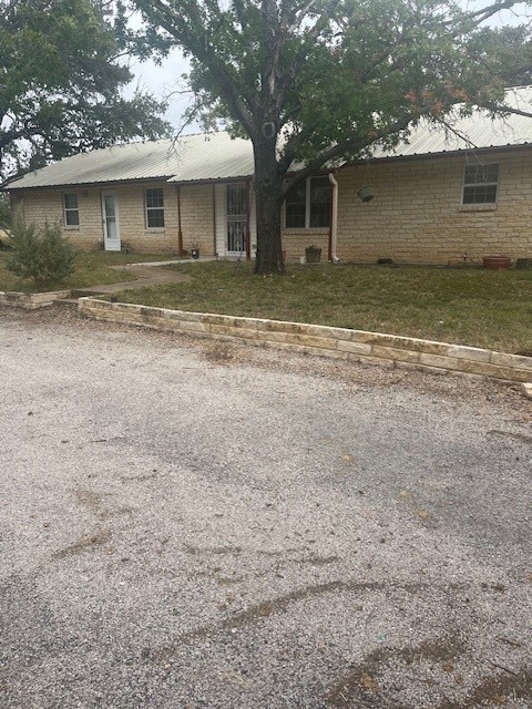 915 W Hwy 84 Highway W Mullin TX 76864