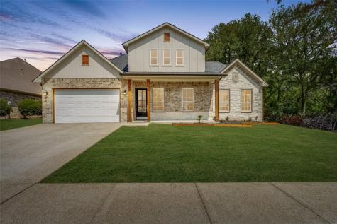 1505 Carnoustie Drive Ennis TX 75119