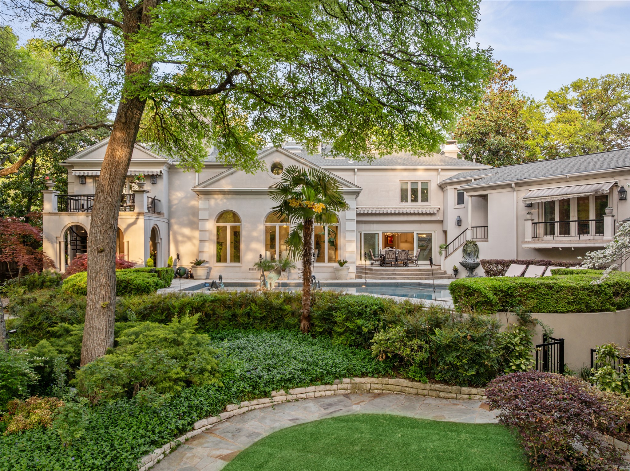 4905 Radbrook Place Dallas TX 75220
