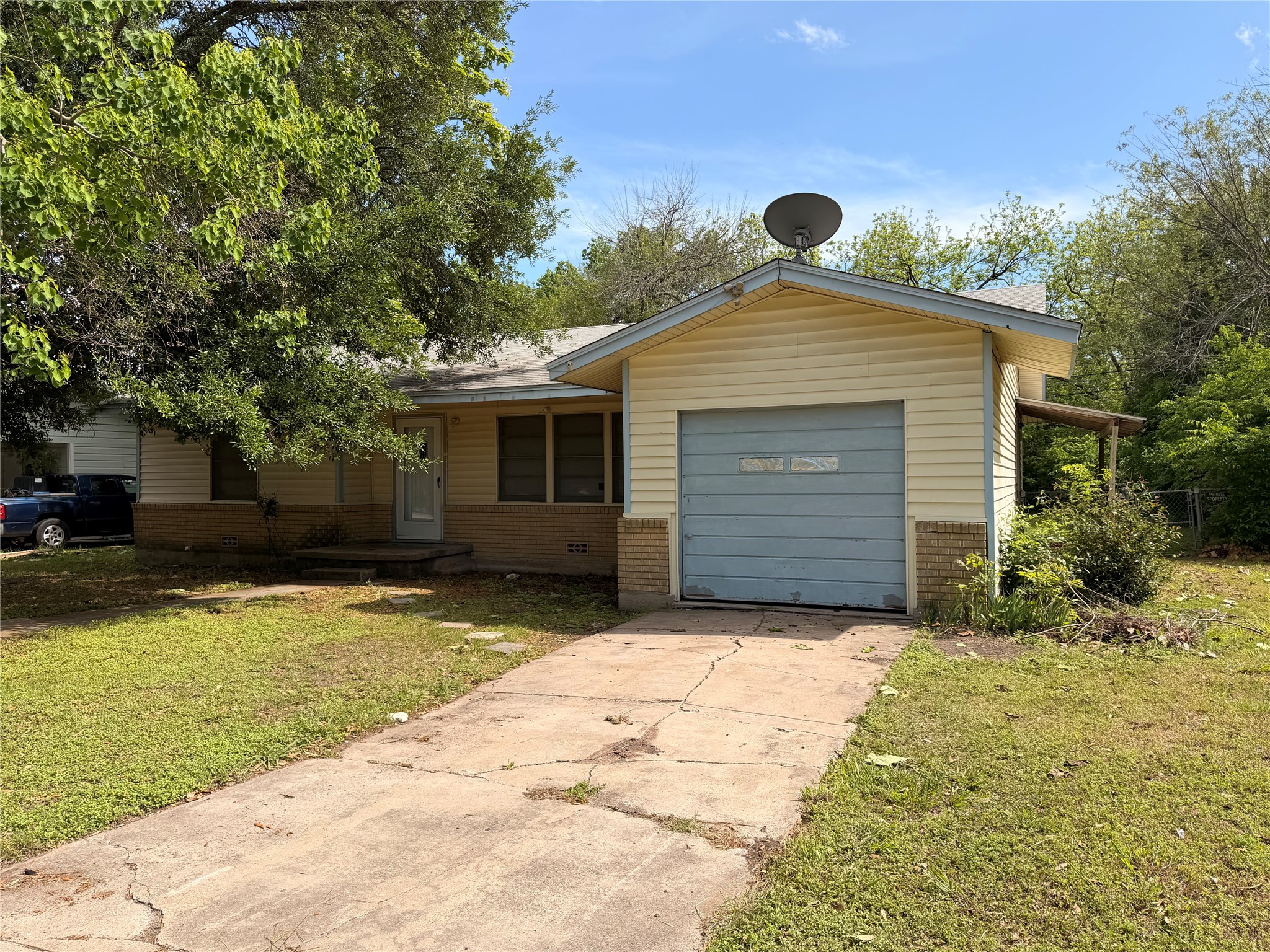 132 S Meadowbrook Street Robinson TX 76706