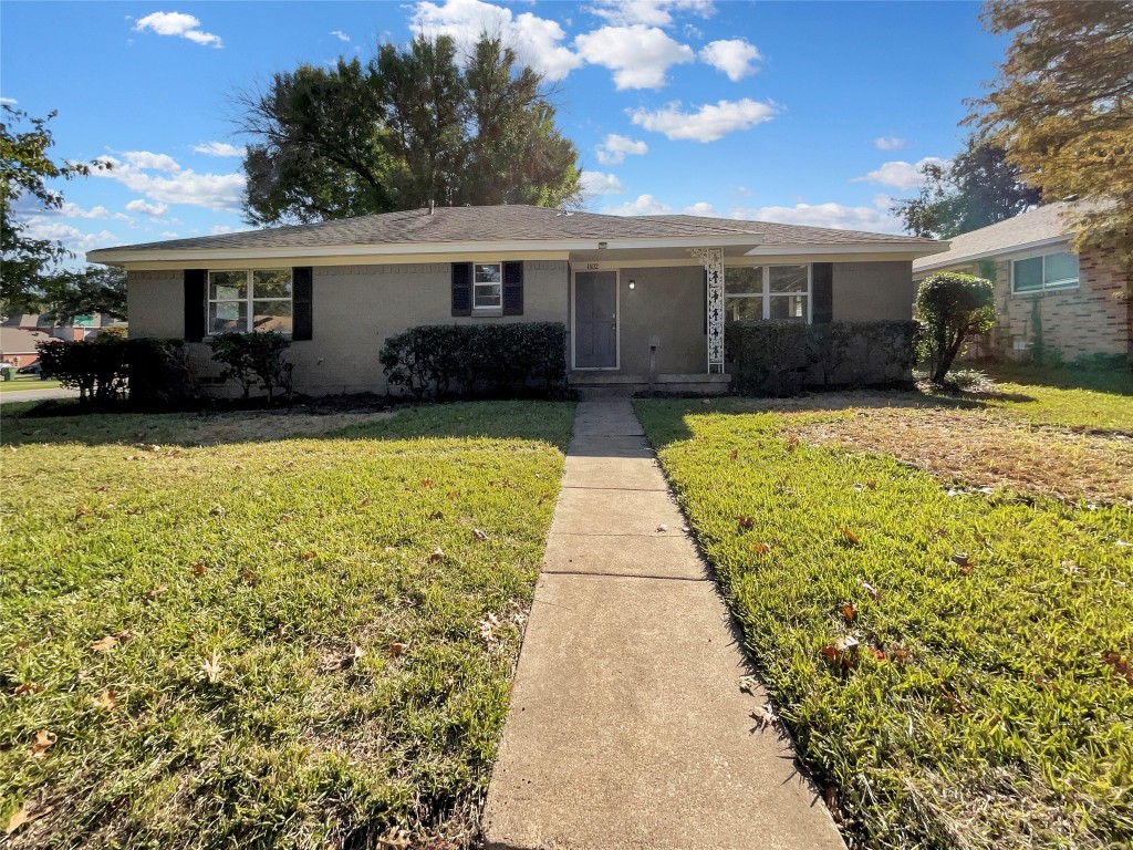1102 Vicksburg Drive Garland TX 75041