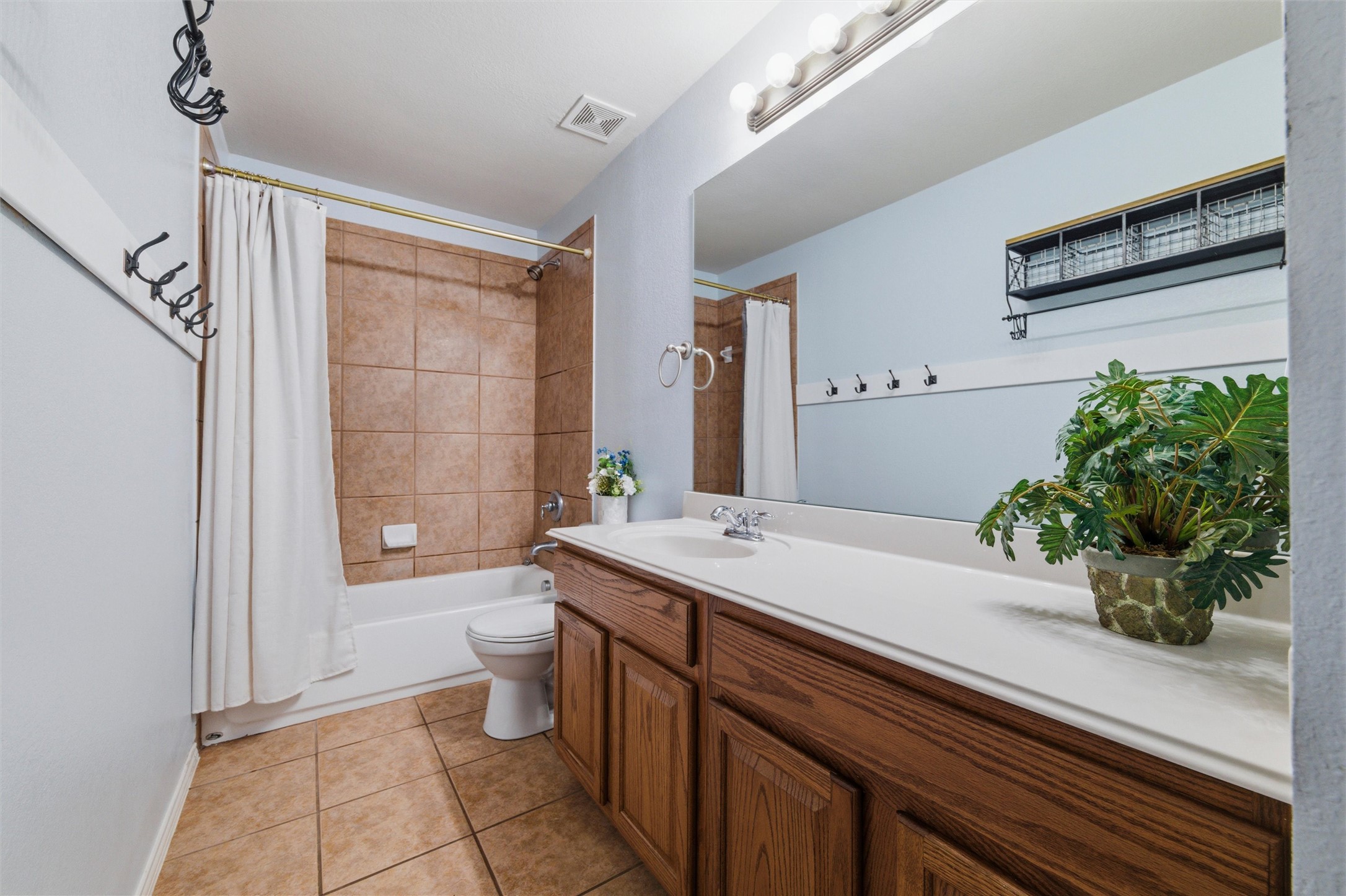 1121 Linden Drive Burleson TX 76028