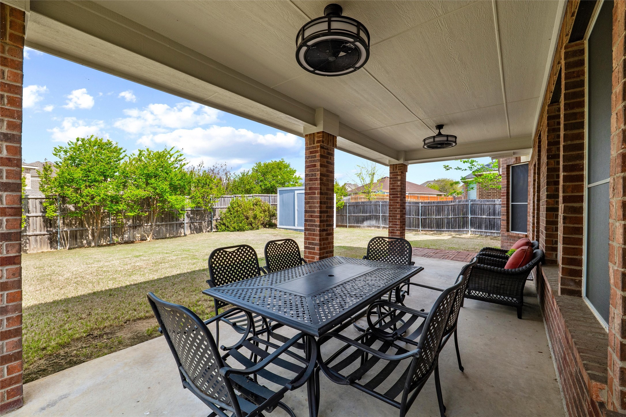 1121 Linden Drive Burleson TX 76028