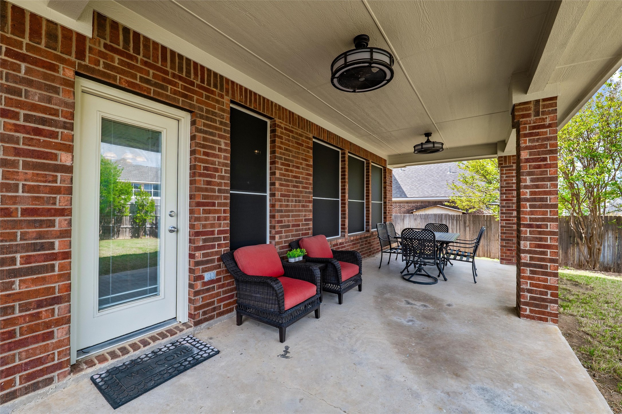 1121 Linden Drive Burleson TX 76028