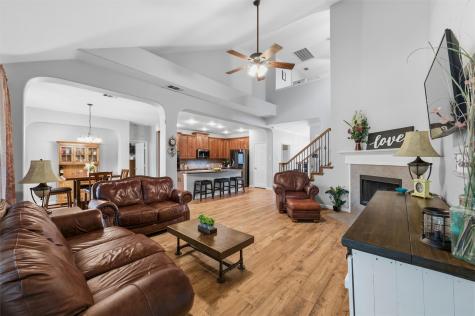 1121 Linden Drive Burleson TX 76028