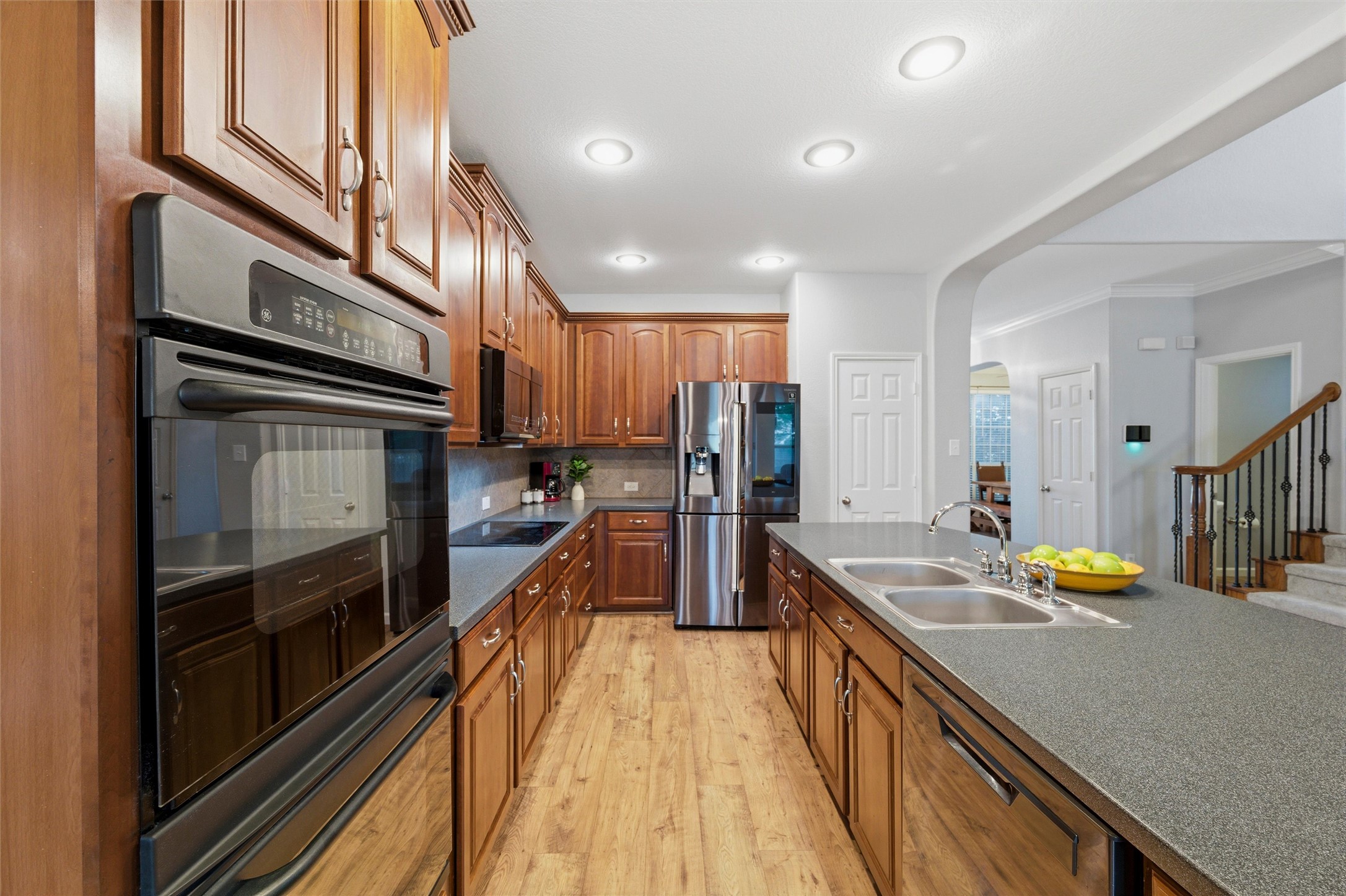 1121 Linden Drive Burleson TX 76028
