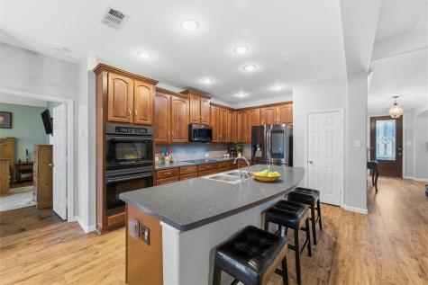 1121 Linden Drive Burleson TX 76028