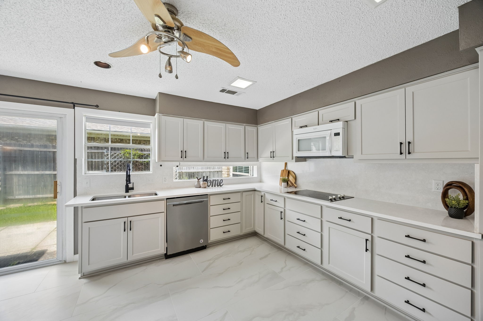 5 Chelsey Circle Richardson TX 75082