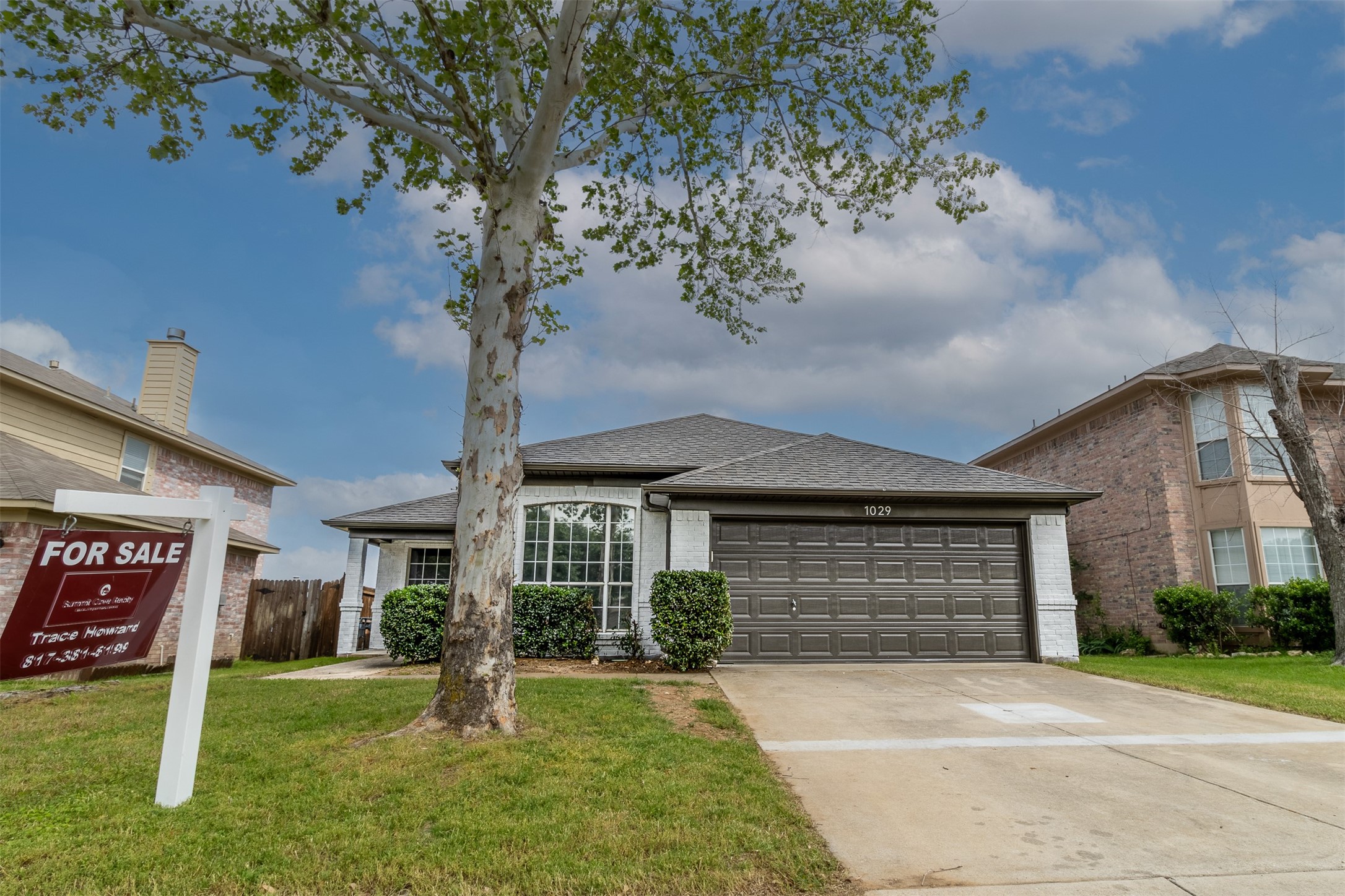 1029 Grand Central Parkway Saginaw TX 76131