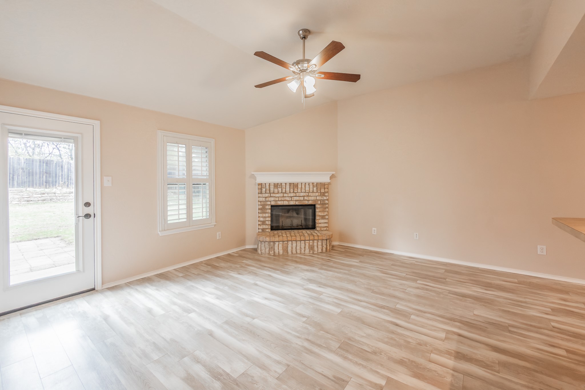 10537 Splitridge Court Fort Worth TX 76108