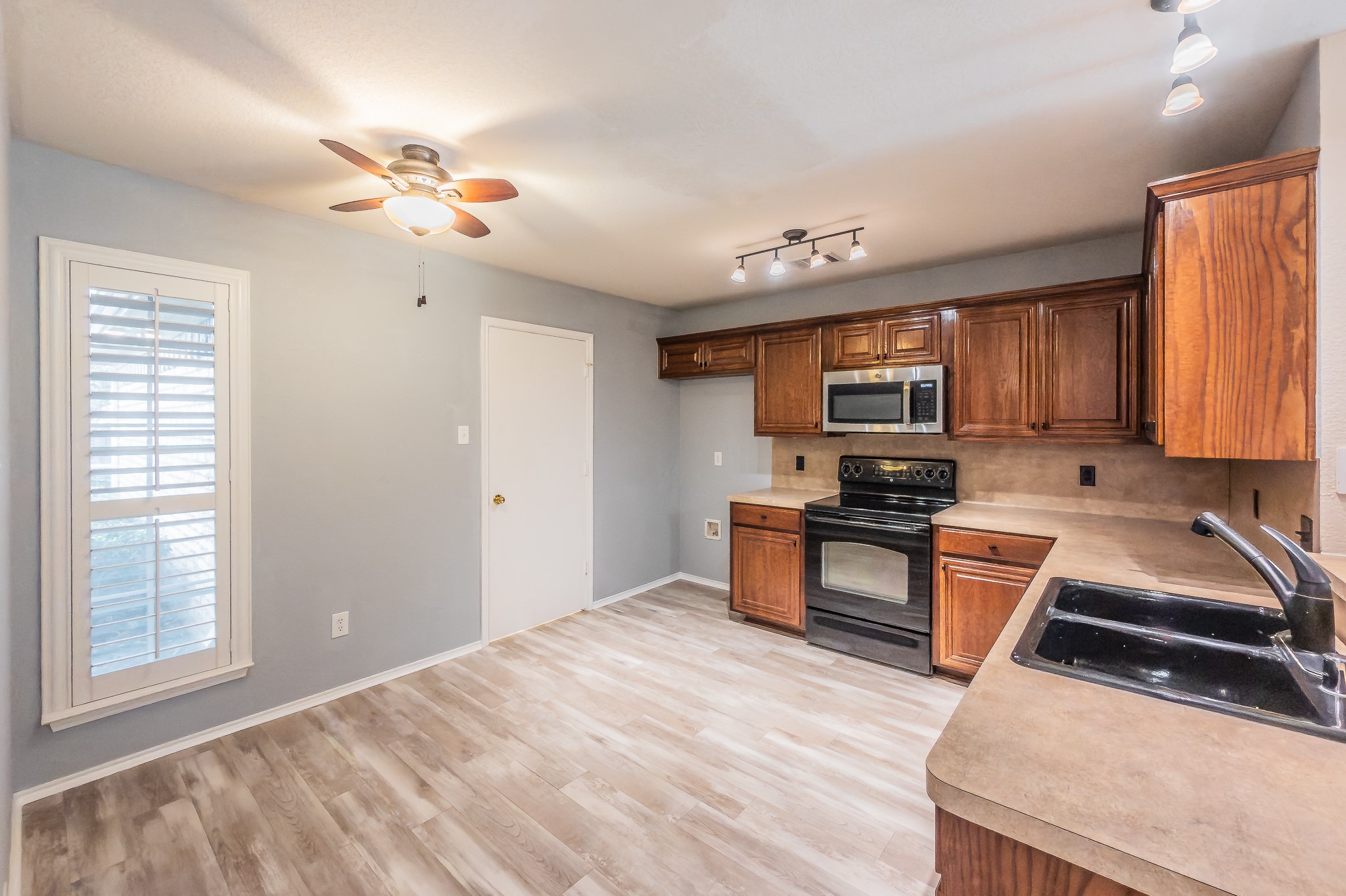10537 Splitridge Court Fort Worth TX 76108