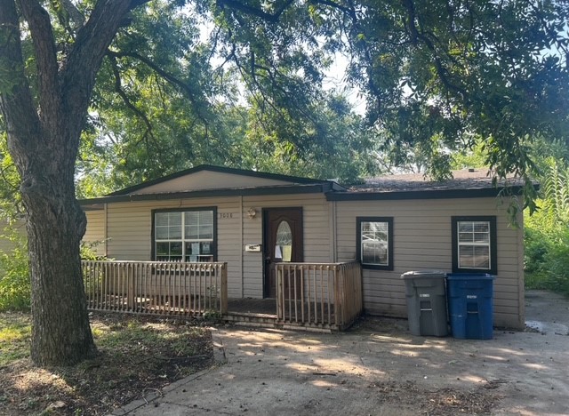 3008 Scottsbluff Drive Dallas TX 75228