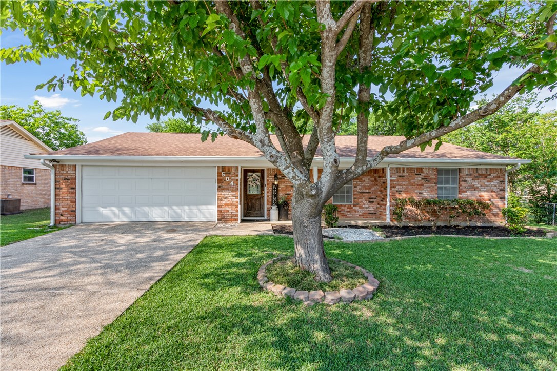 504 Glenleigh Drive Hewitt TX 76643