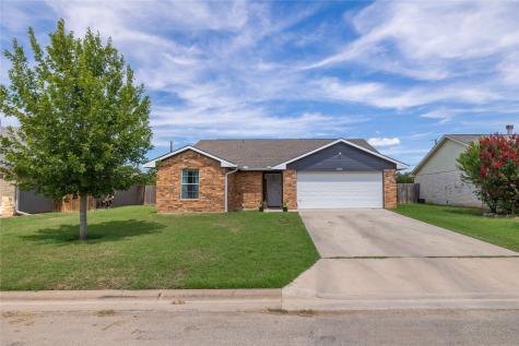 2206 8th Street Brownwood TX 76801