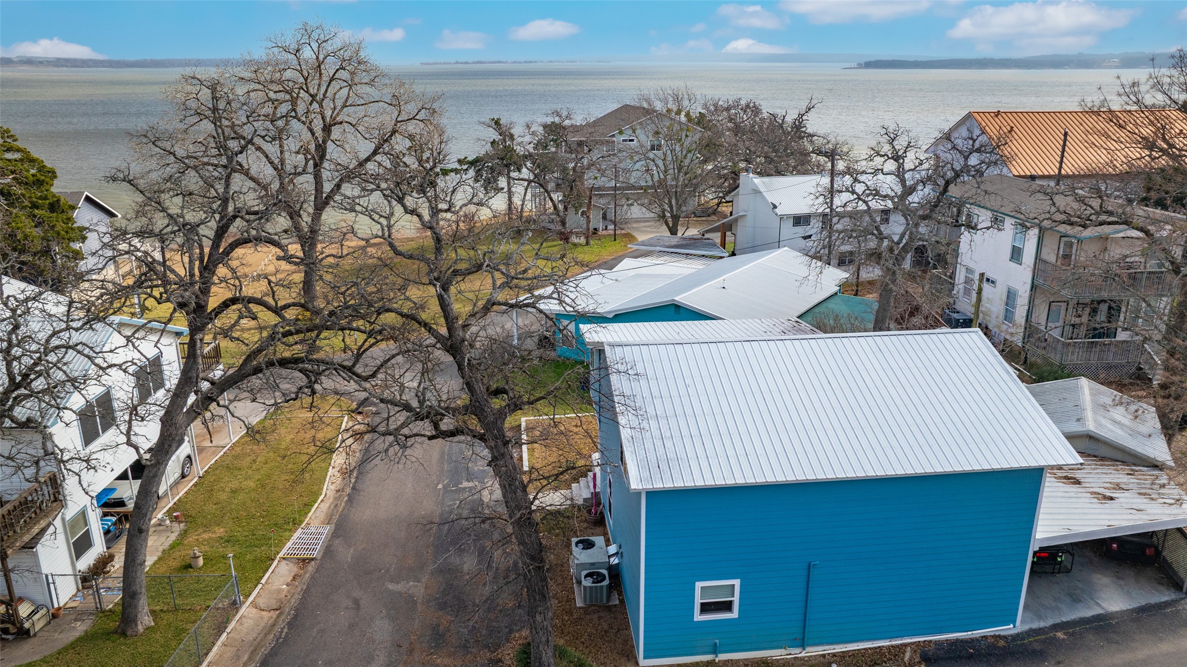 16 Cottonwood Drive Gordonville TX 76245