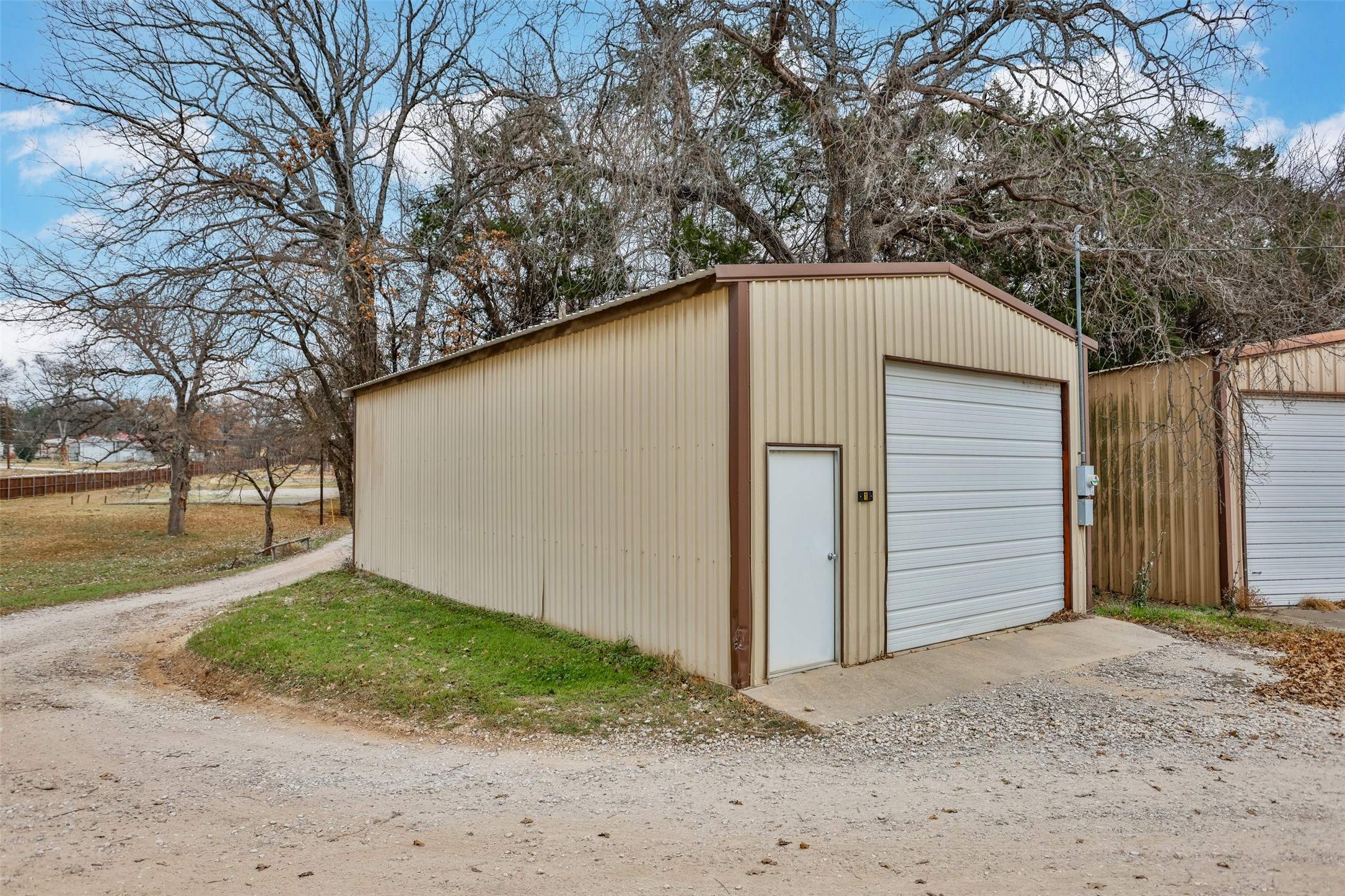 16 Cottonwood Drive Gordonville TX 76245